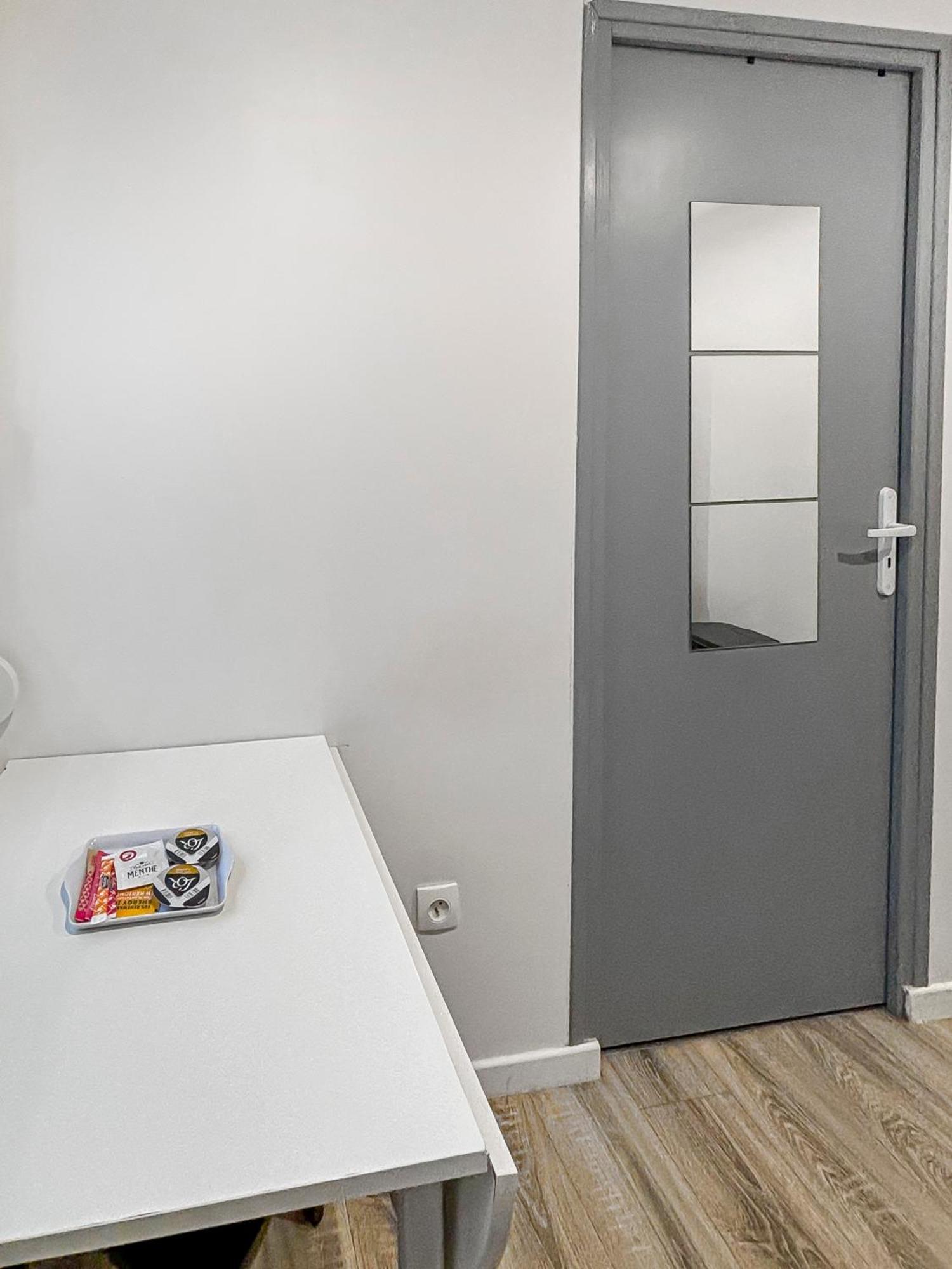 Studio Cosy Au Coeur De Boulogne Boulogne-sur-Mer Exterior foto